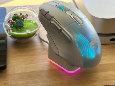 ROCCAT Kone XP Air RGB Wireless Gaming Maus Ladestation Turtle Beach