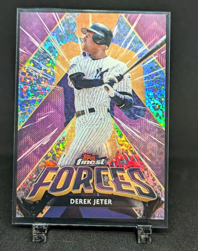2026 Topps Finest Derek Jeter Base (RAW)