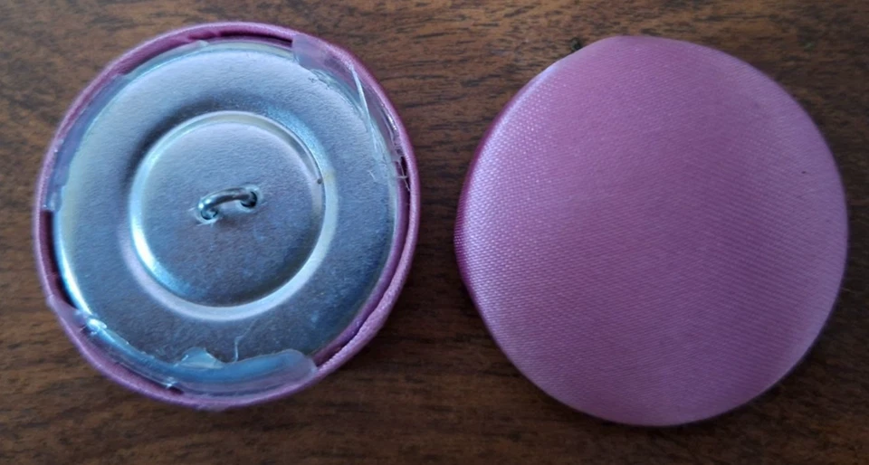 Lot 32 METAL BUTTON BLANKS for fabric covered buttons Large 1 -1/2" Aluminum - Image 2 of 2