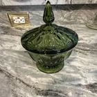 Vintage anchor hocking Fairfield avocado green glass lidded pedestal candy dish