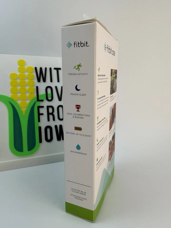 ¡NUEVO/SELLADO! Rastreador de actividad Fitbit Ace Kids [8+], azul eléctrico/acero inoxidable Foto 2 de 4