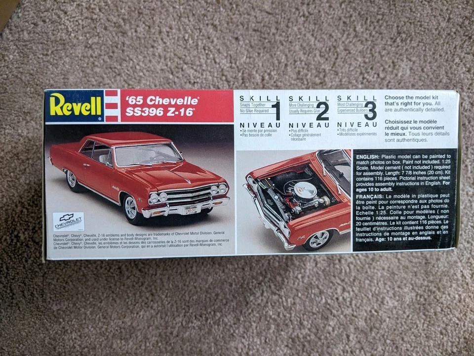 Revell 1965 Chevrolet Chevelle Z-16 SS 396 Big Block 1:25 Scale Model Car Kit - Image 2 of 4