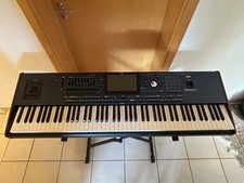 Korg PA-5X 88 Musikant in OVP mit Praxisbuch 1 und 2