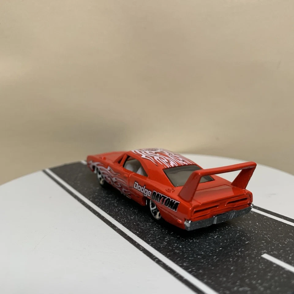 2003 Hot Wheels Final Run #4/12 1969 Dodge Charger Daytona Red/Black NM - Image 4 of 4