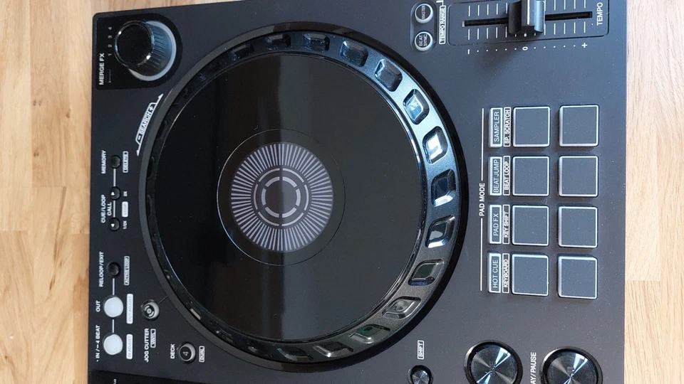 Pioneer DDJ FLX 6 - Schwarz 4 Kanäle Merge FX Full-Size-Jogwheels - Bild 3 von 4