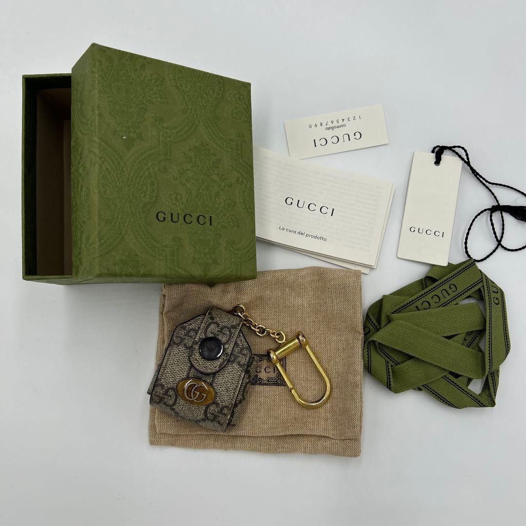 GUCCI GG Supreme AirPods Case with Logo | eBay