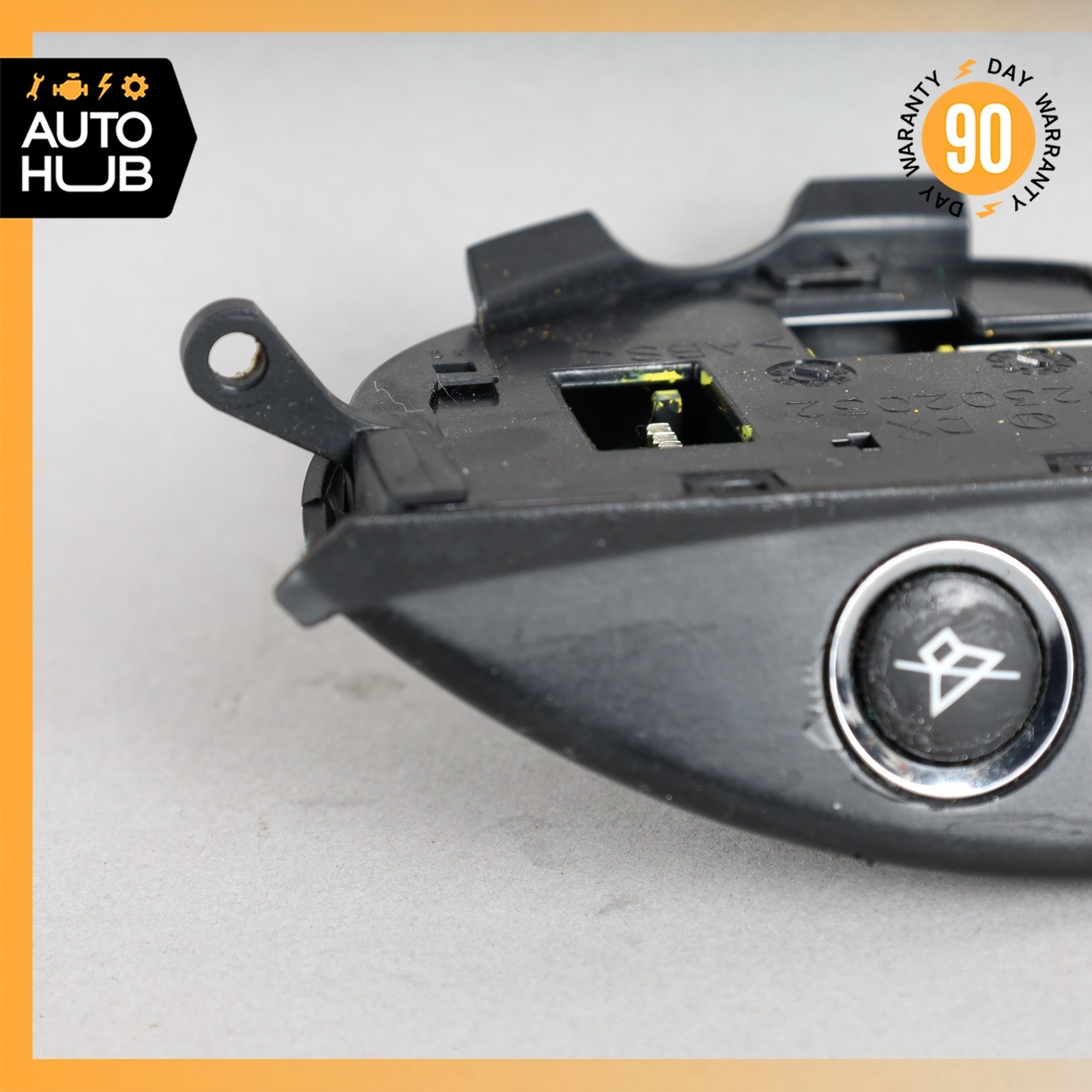 04-19 Maserati GranTurismo M145 Right Side Steering Wheel Button Switch OEM 23k