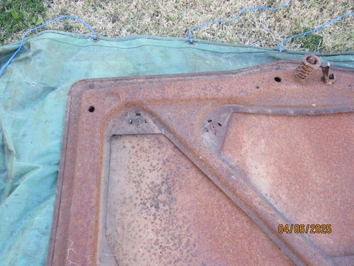 An Original Holden 1969-73 LC, LJ Torana Bonnet Patina Look for Restoration - Picture 12 of 13
