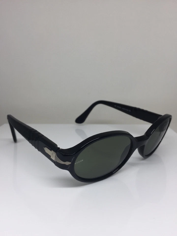 New Persol 2526 Sunglasses PE 2526-S C. 95/31 Shiny Black with G15 Green Lenses - Image 4 of 4