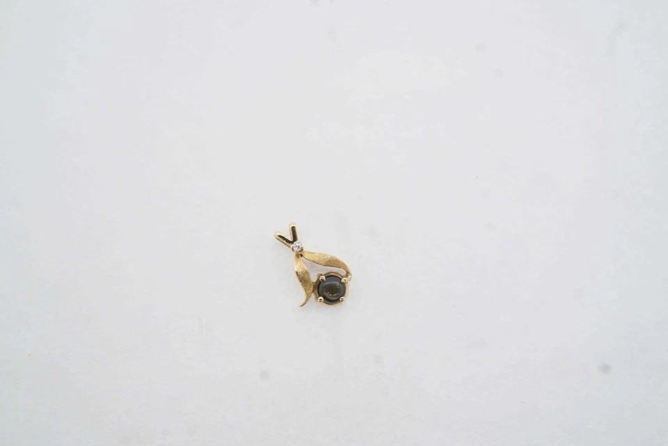 Dije vintage de diamantes de oro amarillo de 14k | Joyería fina G SI2 0,02 TCW Foto 3 de 4