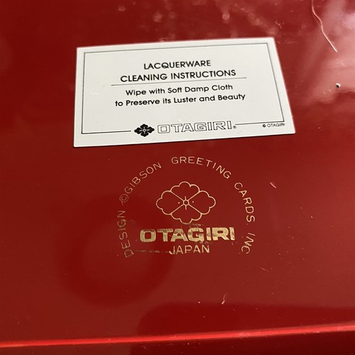 Juego de 4 bandejas de canapé de laca roja Otagiri rojo con árbol de Navidad dorado - Imagen 6 de 6