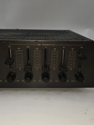 TECHNICS BY PANASONIC, STEREO UNIVERSAL FREQUENCY EQUALIZER, SH-9010, POWERS ON - Picture 7 of 24