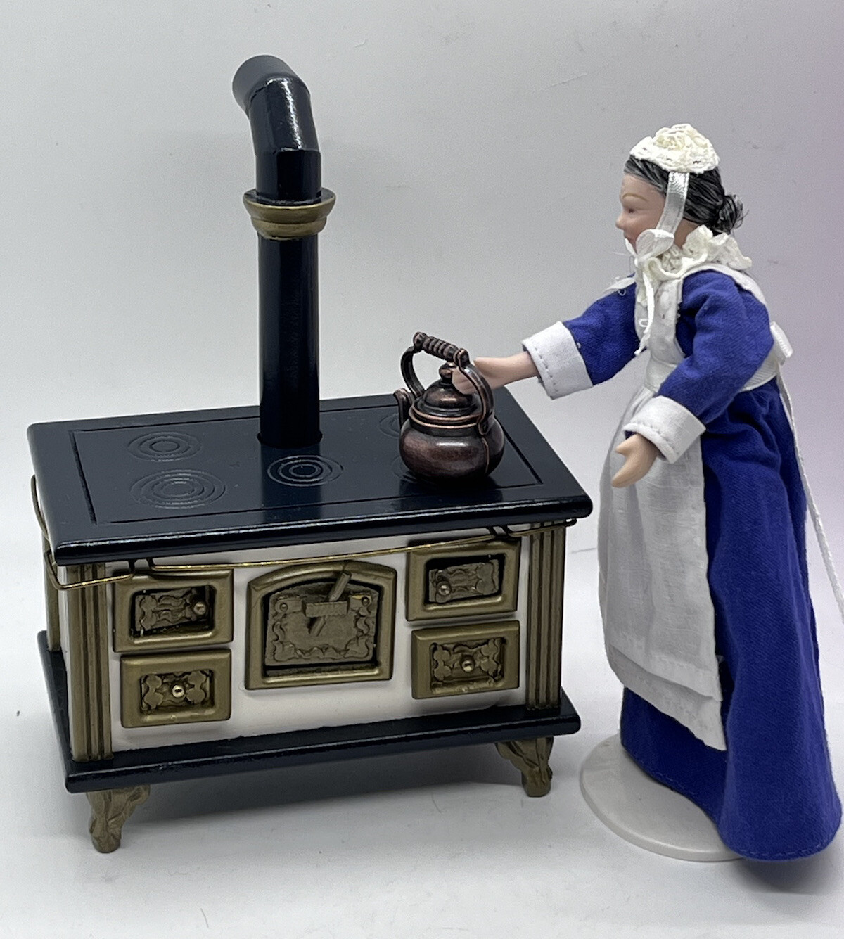 dolls house Kitchen Range, Cooker Aga Accessories New 112th Scale. (80