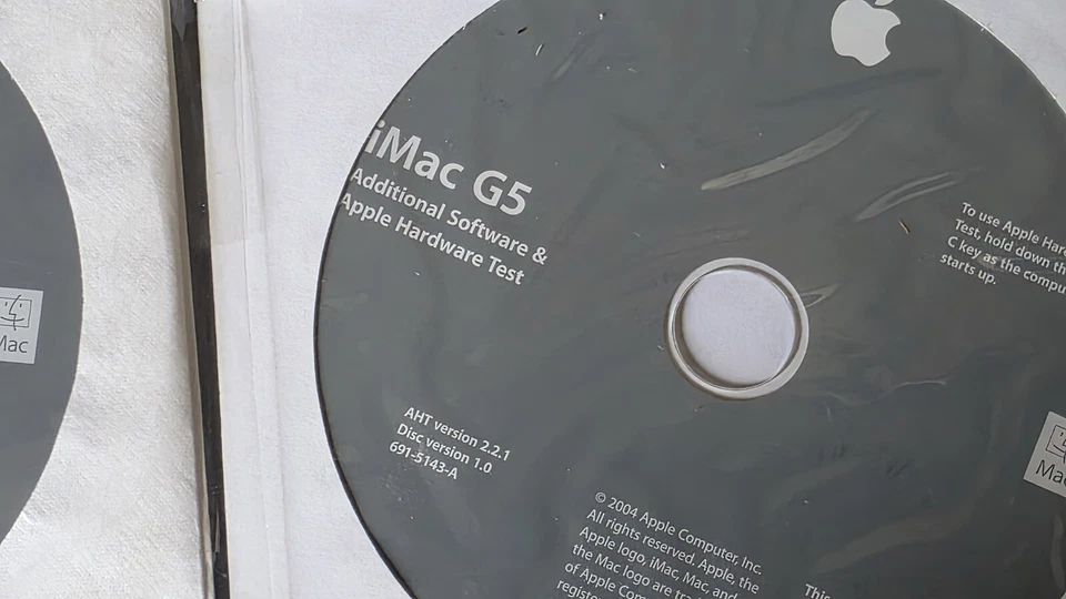 Apple IMac G5 Panther 10.3.6 software - Image 2 of 4