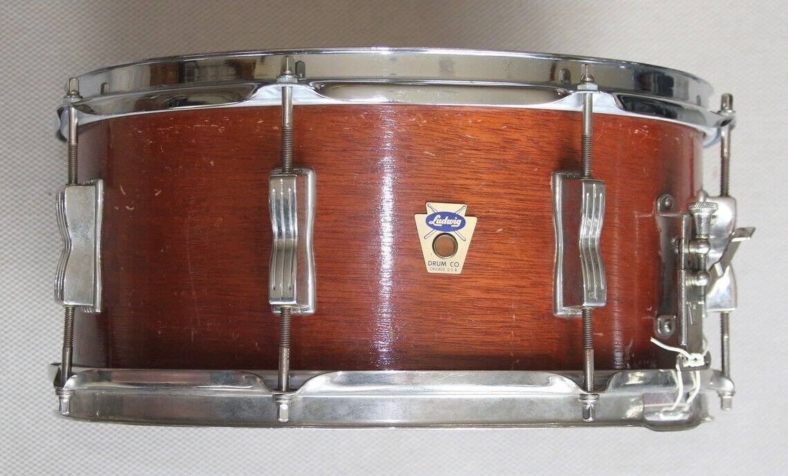 1960 Ludwig Mahogany 8-Lug 6.5x14 Snare Drum Transition Badge + Drum Seeker Case