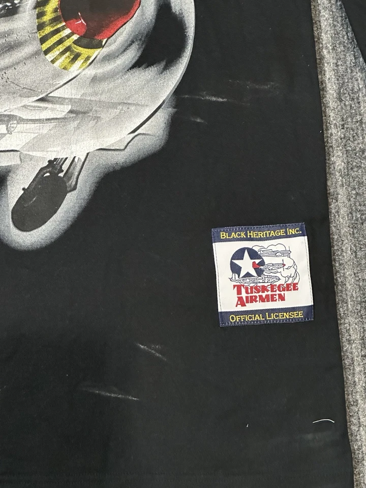 复古 Black Heritage Inc. Tuskegee Airmen 飞机黑色 T 恤 XL 码 — 第 3/4 张图片