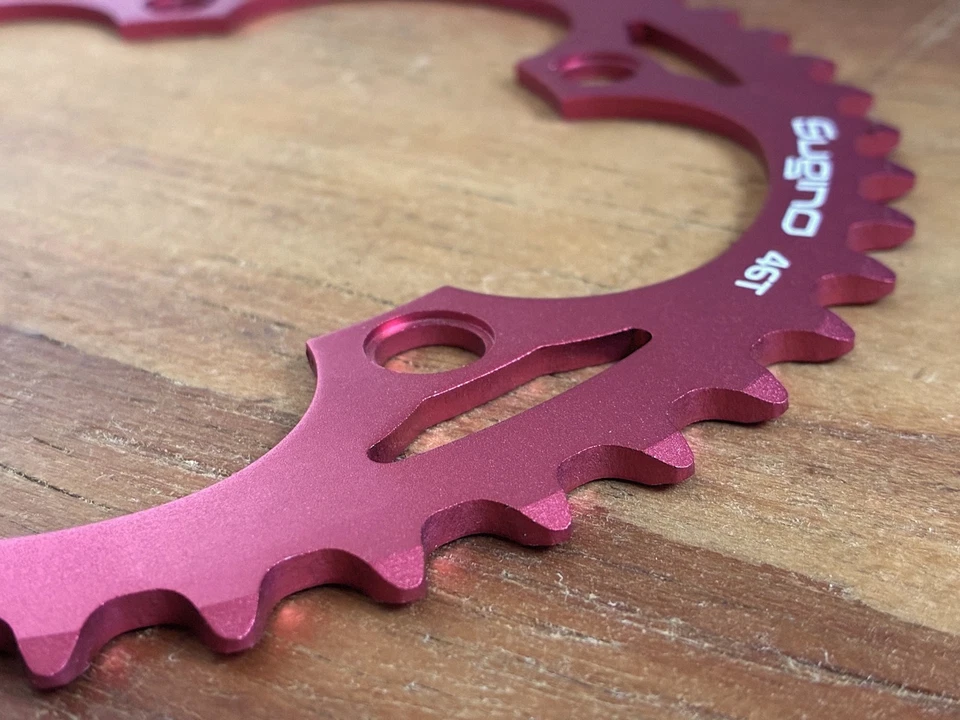 Nuevo de Lote Antiguo Plato Engranaje Fijo Sugino 46t 1/8" 130bcd Rojo Pista Fixie Japón Foto 3 de 4