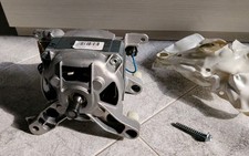 Motore lavatrice Whirlpool Bauknecht Indesit Ignis 480111103472 MCA 38/64