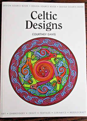 Celtic Designs Design Source Books Courtney Davis Art Sewing Projects VGC
