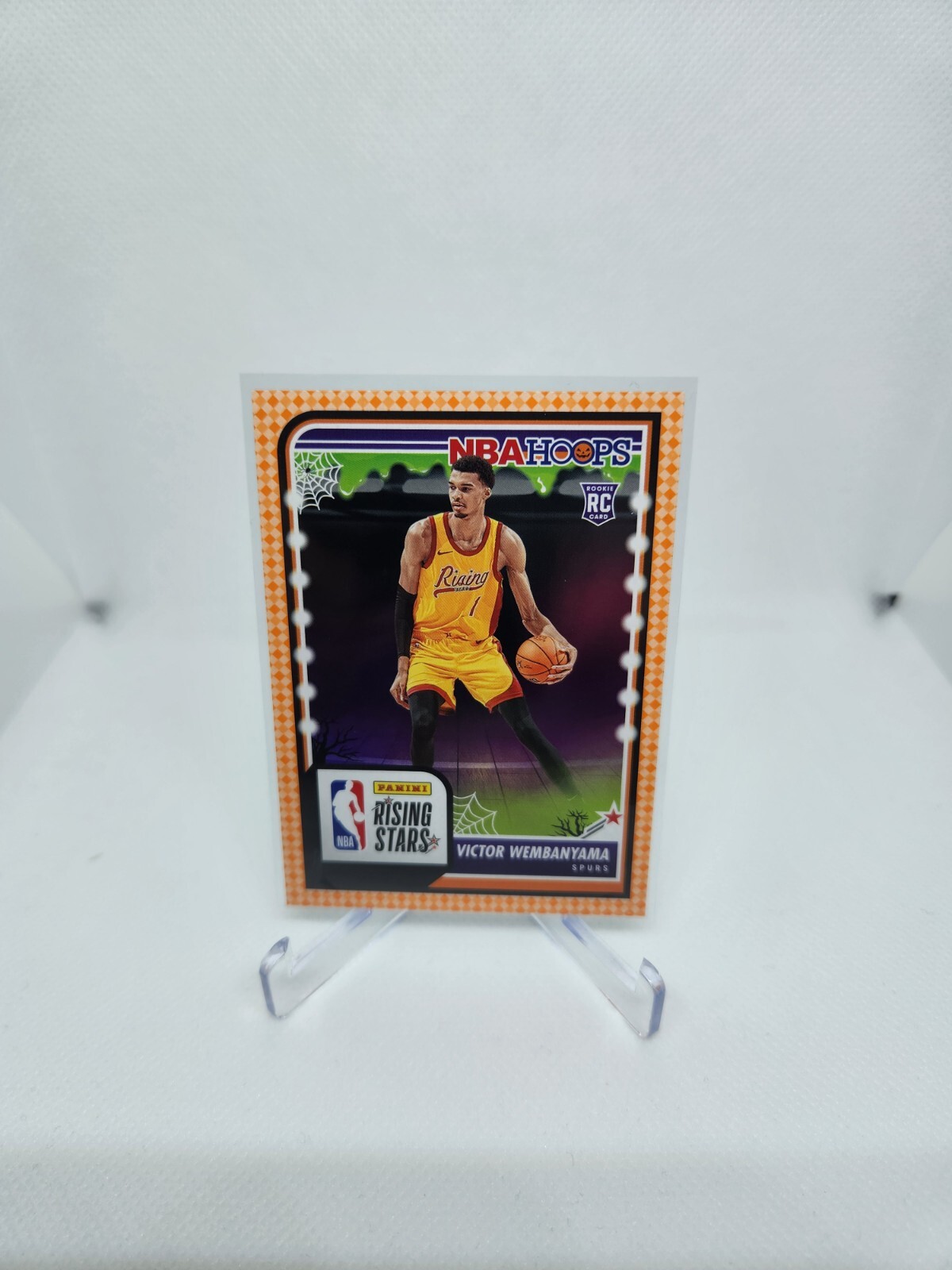 Victor Wembanyama 2023-24 Panini NBA Haunted Hoops #282 Orange Parallel