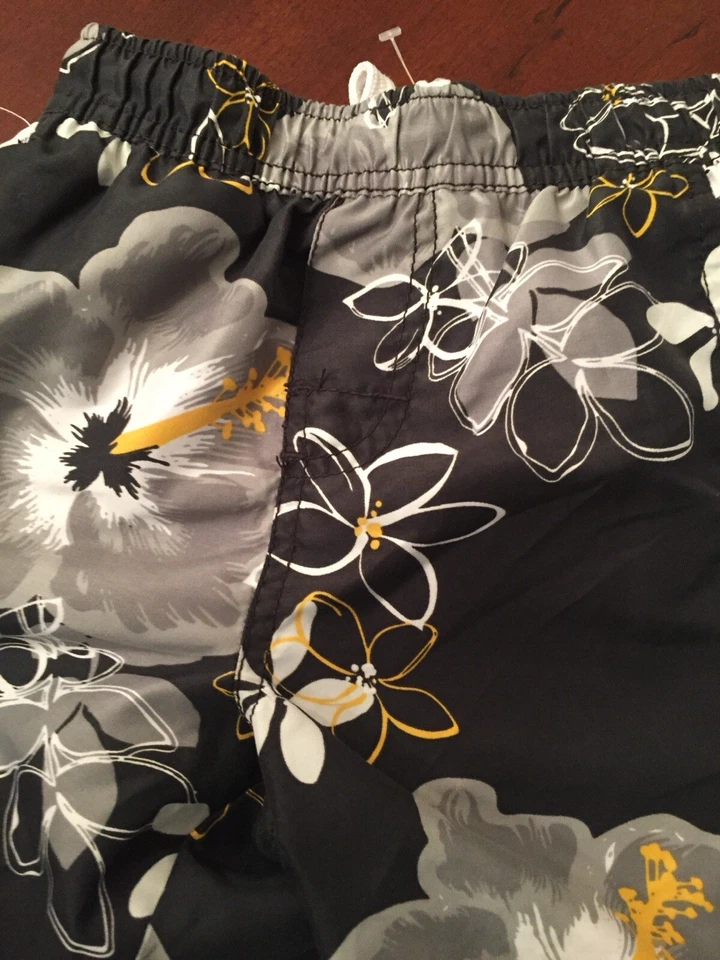 Bañador Children’s Place Boys Talla XS 4 Tropical Hawaii Shorts Foto 3 de 4