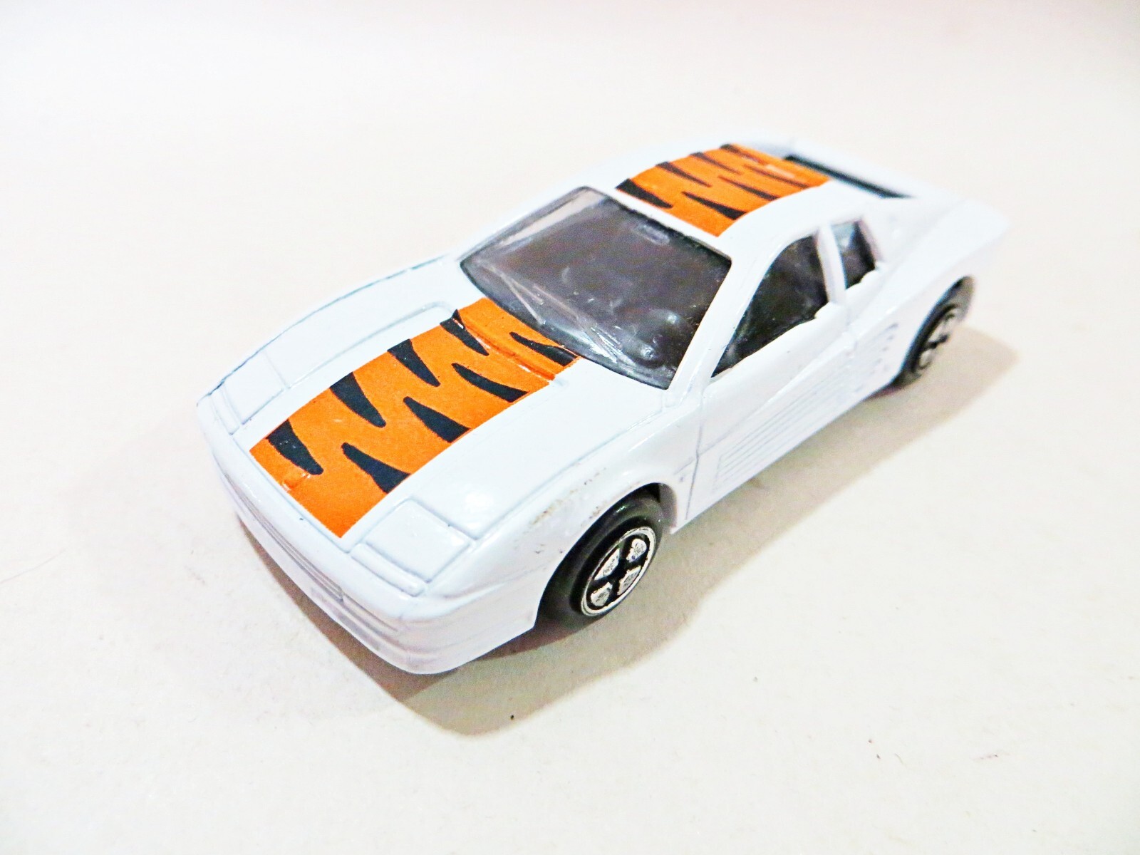 Picture 3 of 9