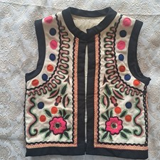 Vintage Ukrainian vest. boho style vest hippie style vest floral pattern vest 24