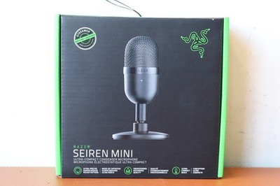 Razer Seiren Mini Ultra-Compact Condenser Microphone - Black