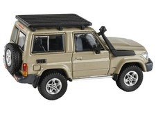 Paragon PA-55564 2014 Toyota Land Cruiser 71 SWB 1/64 Diecast Model Car