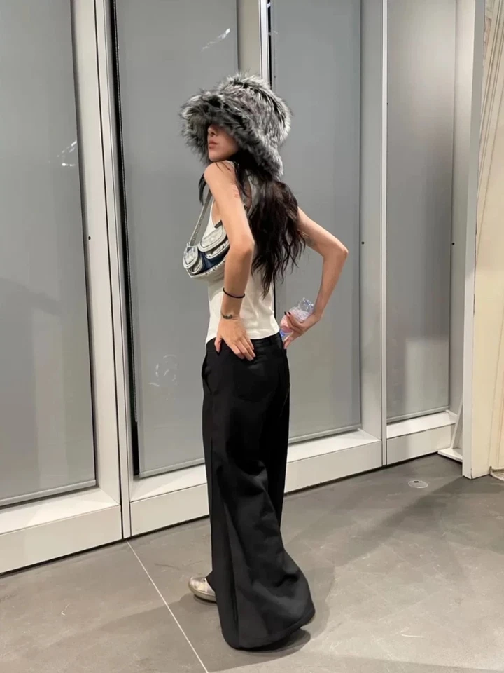 Sombrero cubo de piel sintética de gran tamaño L 58-60 cm gris degradado DVN 24AW inspirado en pasarela Foto 2 de 4