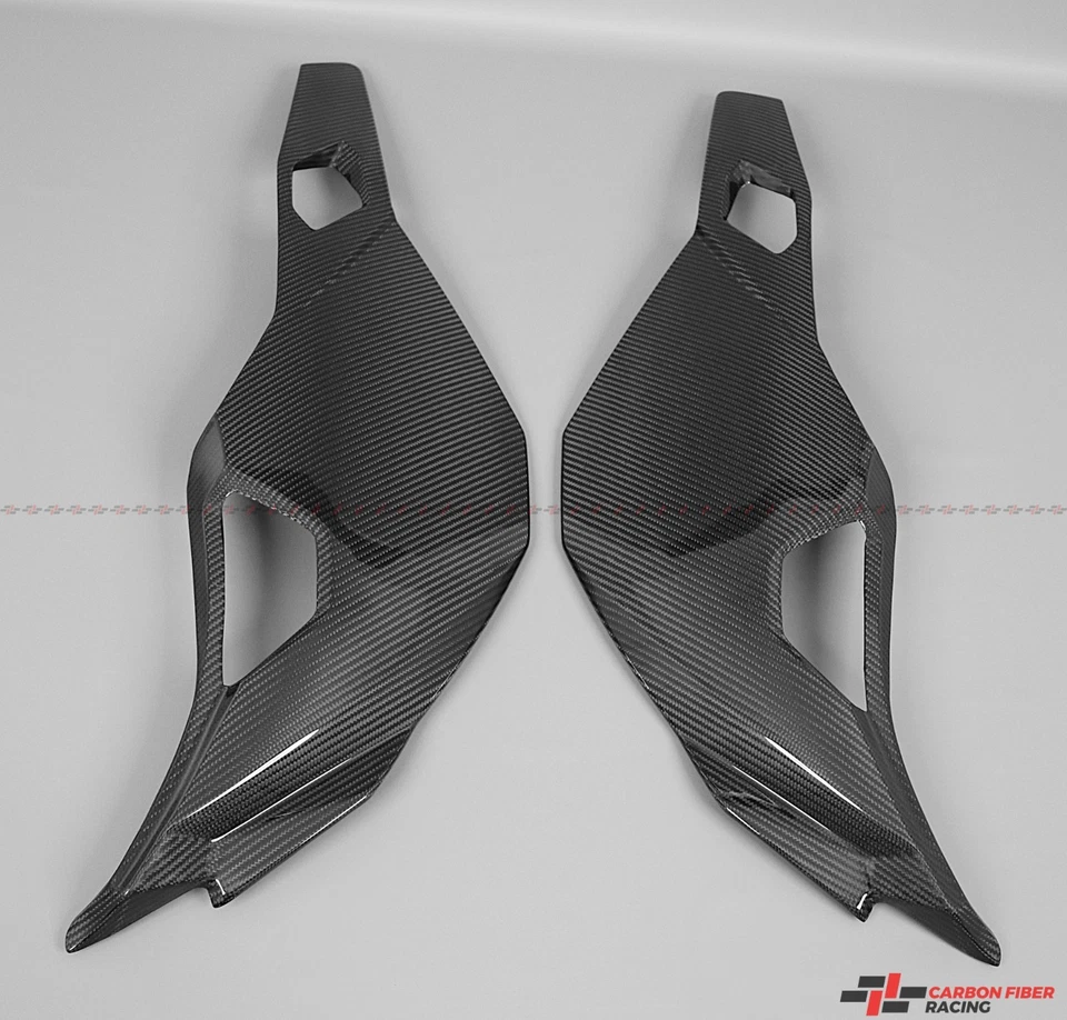 Carbon Fiber Side Panels with Winglets for Kawasaki ZX-4RR 2023-2025 - Image 3 of 3