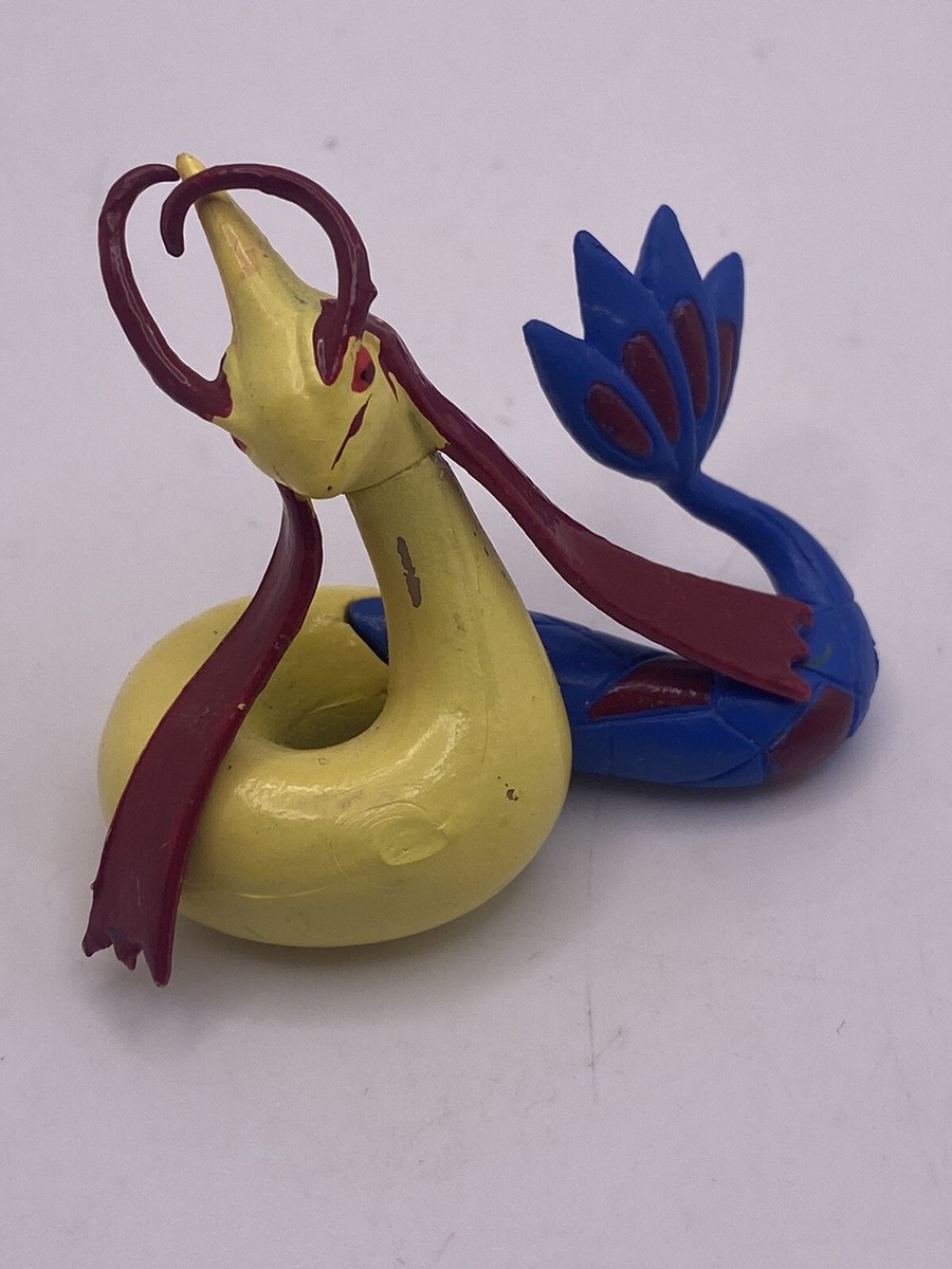 Pokémon Milotic CGTSJ 141 Figure. TONY Nintendo. RARE. Pre-Owned