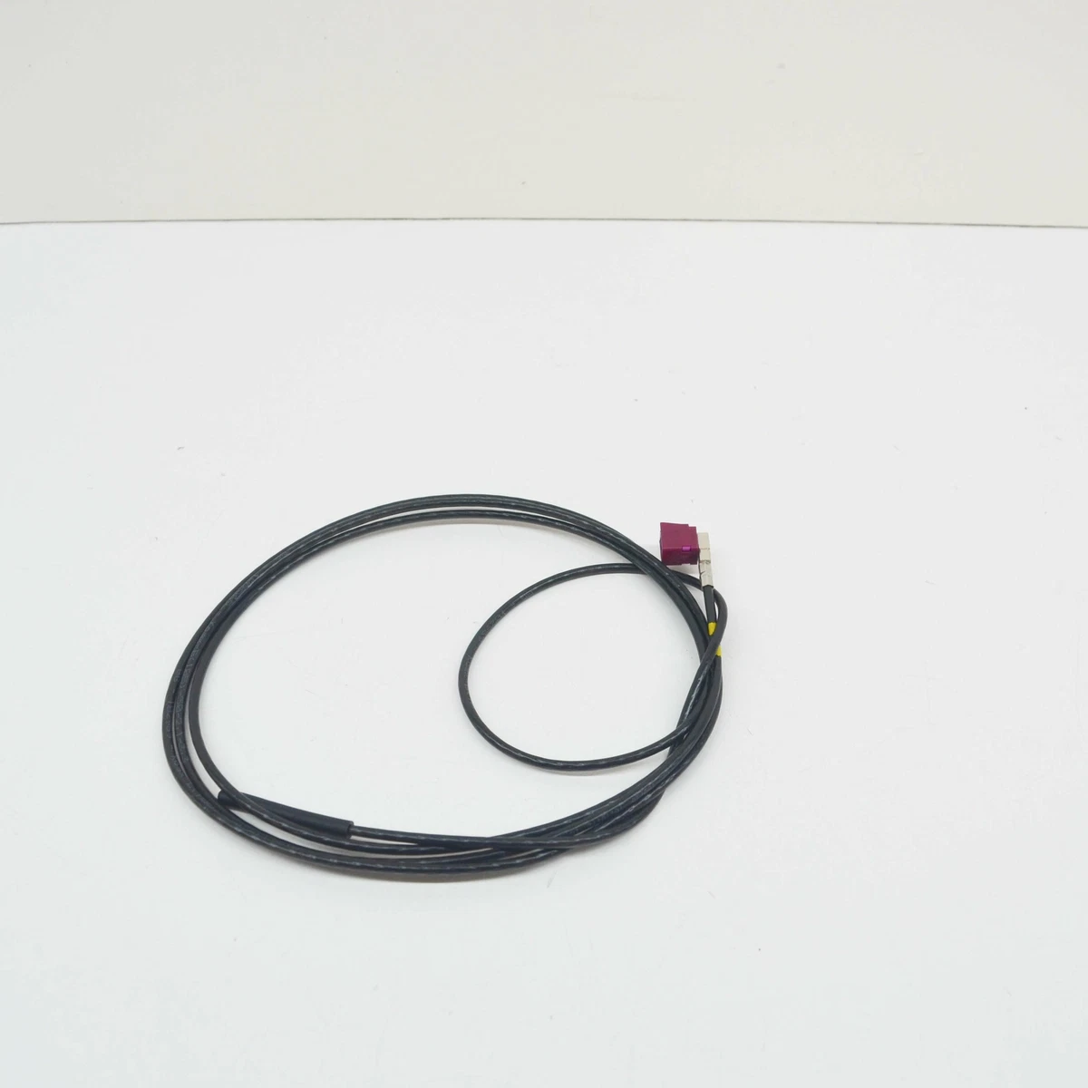 NEU BMW 2 COUPE F22, F87 WLAN ANTENNENKABEL 61119372321 9372321 
