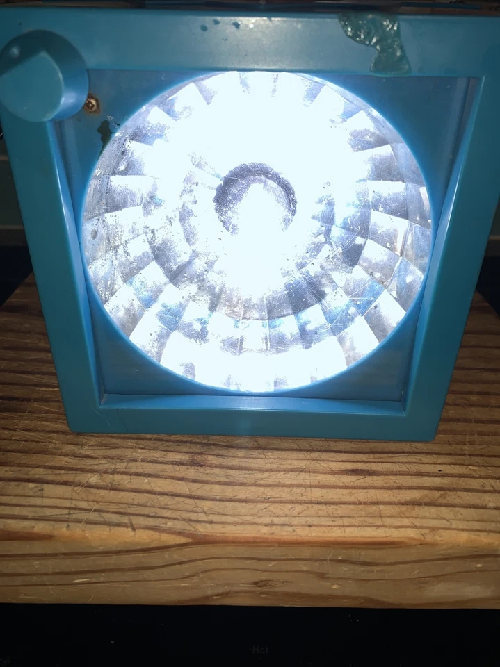 De colección Halloween HPI Can You Imagine Infinity Espejo Estroboscópico Caja de Luz Marco Azul Foto 2 de 4