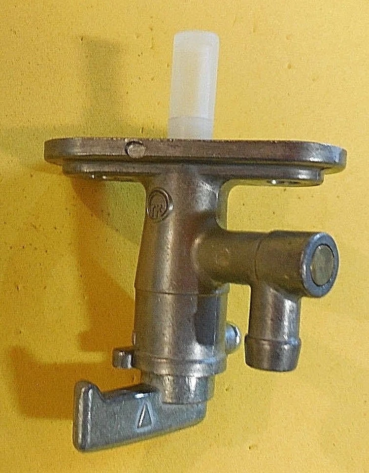 nuevo Petcock Yamaha YZ80 YZ100 YZ125 YZ250 YZ400 YZ465 YZ490 K&L 18-4173 Foto 2 de 4