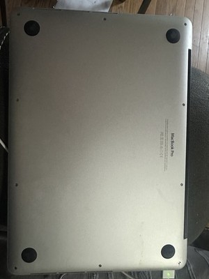 Apple MacBook Pro 13 in 2015 Silver/Intel Core i5 2.70 GHz, 128 GB
