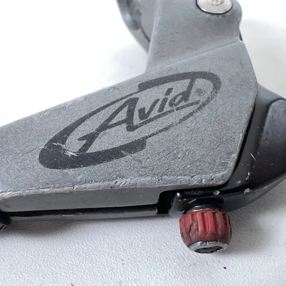 Avid Speed Dial 5 V-Brake ajuste de alavanca para mão esquerda. Alcance em cinza/preto - Imagem 2 de 4