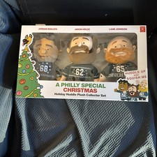 A PHILLY SPECIAL CHRISTMAS HOLIDAY HUDDLE PLUSH COLLECTOR SET - IN HAND!