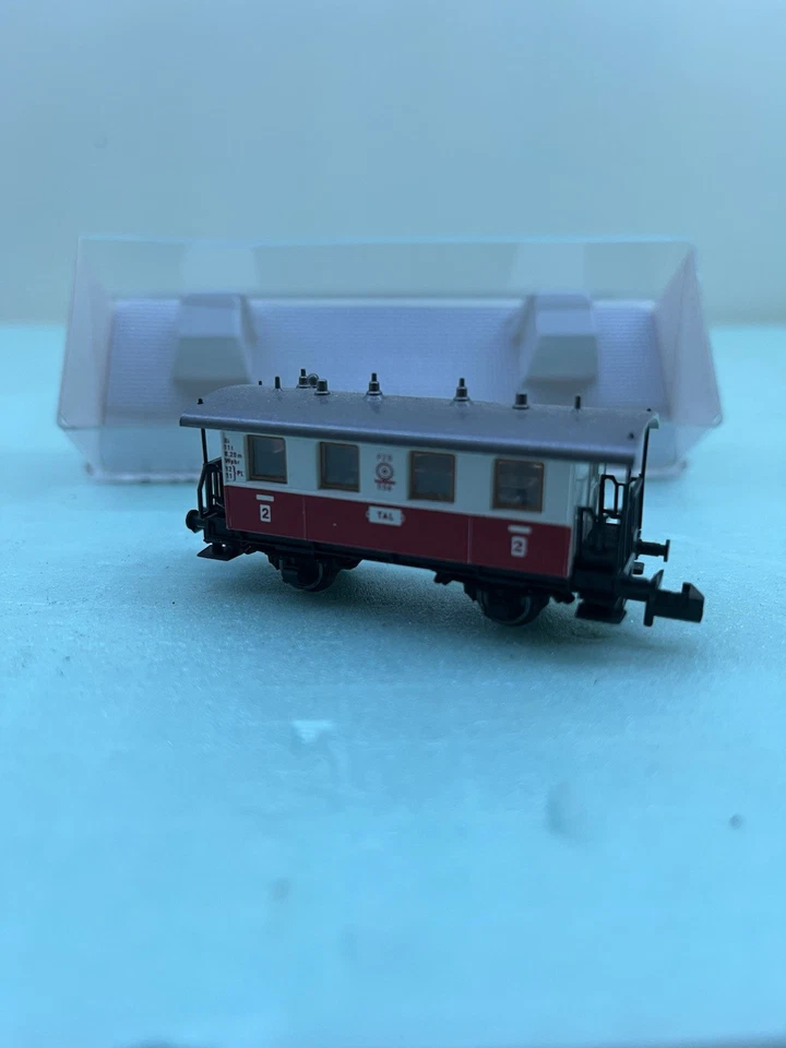 Wagon Voyageurs Échelle N FLEISCHMANN 2eme Classe Livrée Rouge - Photo 3/4