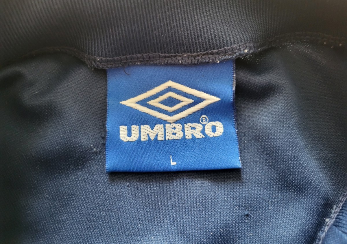 Vintage 90' Umbro football Big logo shirt size Large Adult