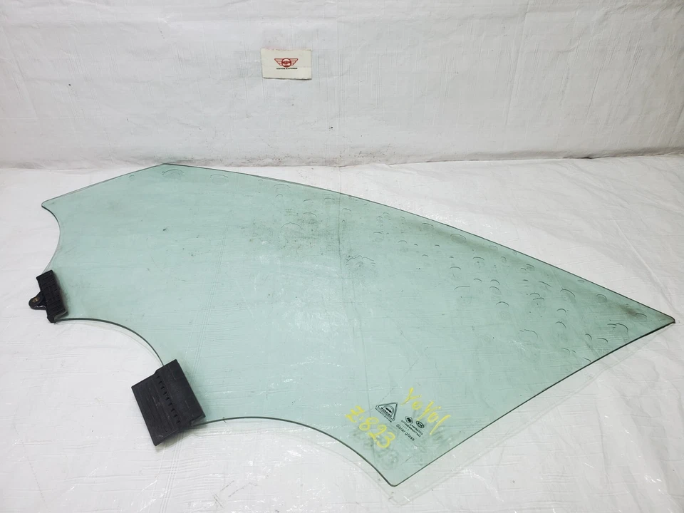 2016-2020 Kia Sorento Window Glass Front Left Driver Side OEM 82420-C6000 - Imagem 2 de 4