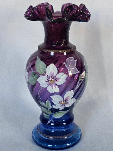 Signed Bill & George Fenton Amethyst Glass 9" Vase w Coralene Bands by L Everson
