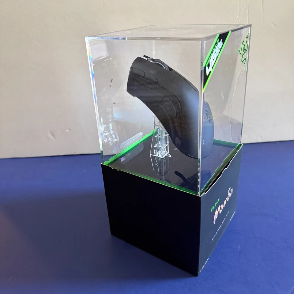 NEW SEALED Razer Mamba 2012 4G Wireless Optical Gaming Mouse With Charging Dock - Image 2 of 4