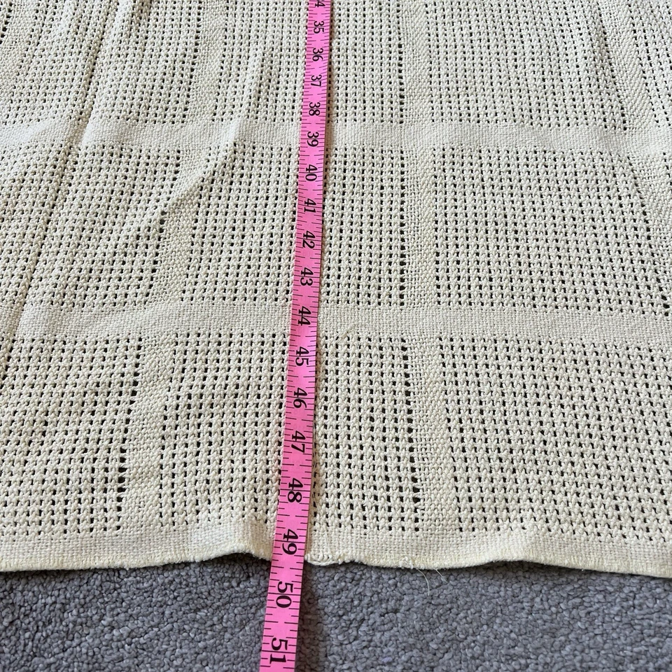 Vintage Mamas & Papas Yellow 100 % Cotton Cellular Cot Blanket Vintage - Image 4 of 4