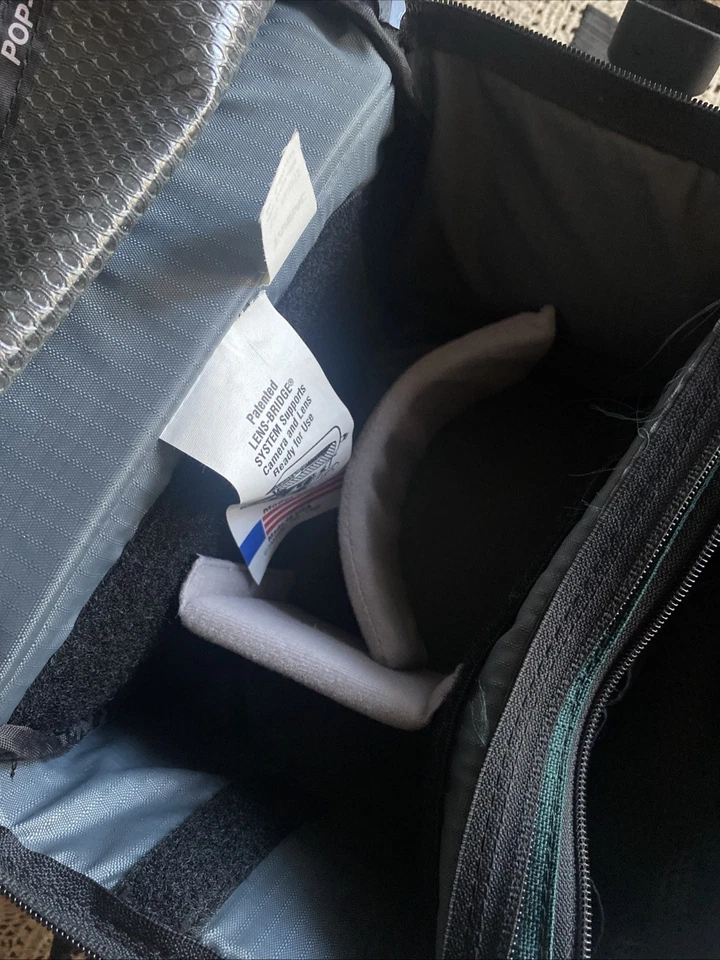 Винтажная сумка для фотоаппарата Tamrac 603 зеленый мягкий ремень бывшая в употреблении отличное состояние товара - Изображение 4 из 4