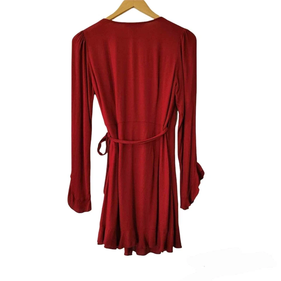 Mini vestido con volantes dobladillo envolvente rojo M para mujer Foto 2 de 4
