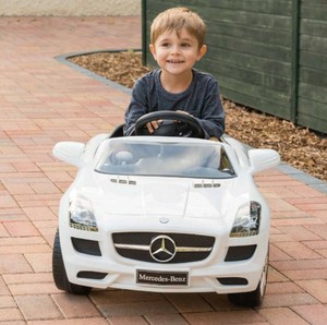 mercedes benz sls amg ride on car