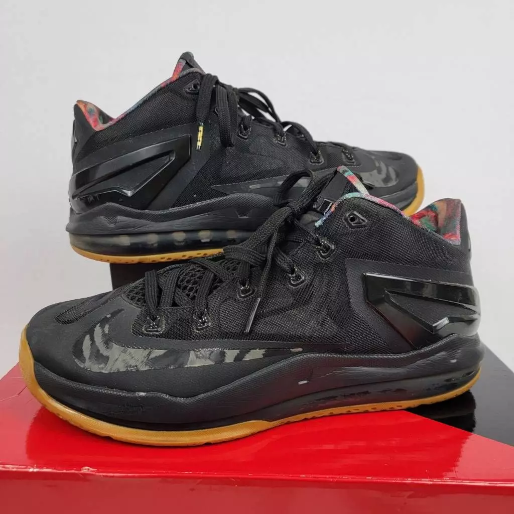 Nike Mens Max Lebron Xi Basketball Shoes Black 642849 078 Low Top