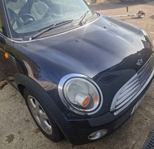 Mini One Bonnet Black , Breaking