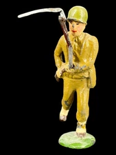 Vtg F.A.O. Schwarz Lead Toy Military Soldier Running w/ Sword Figurine 3"